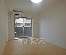 近鉄京都線 伊勢田駅 徒歩4分の賃貸マンション 2階1Kのリビング/ダイニング