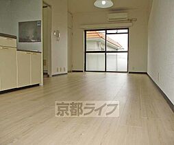 近鉄京都線 大久保駅 徒歩3分の賃貸マンション 1階ワンルームのリビング/ダイニング