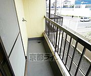 広いバルコニーです。