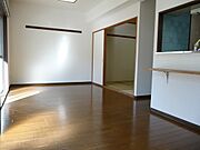 広いリビングダイニング