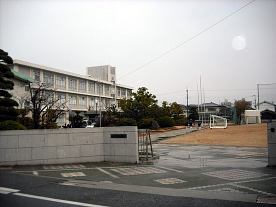 姫路市立灘中学...
