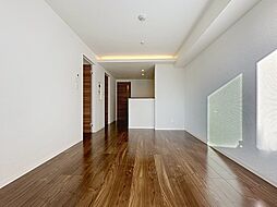 FIVE南大井 401 4階2LDKのリビング/ダイニング