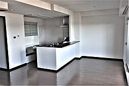 ローレルコート生駒イーストレジデンス 9階3LDKのリビング/ダイニング