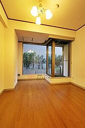 本郷ウッドフィールド 302 3階ワンルームのリビング/ダイニング