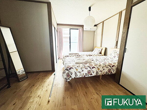 室内を拡大表示