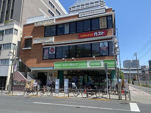 画像18:【スーパー】コープみらい コープ板橋駅前店まで70ｍ