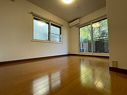 パルフローラ 1階1DKのリビング/ダイニング