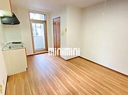 オースクエア南池袋 2階1Kのリビング/ダイニング