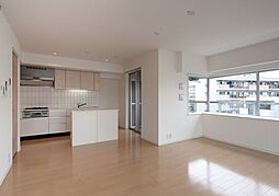 レジディアタワー上池袋　タワー棟 19階1LDKのリビング/ダイニング