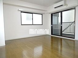 Ｉ・Ｂ・II 2階ワンルームのリビング/ダイニング