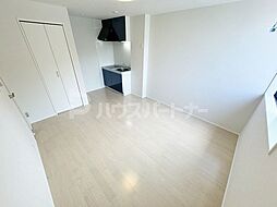 レジデンス新松戸 1階ワンルームのリビング/ダイニング