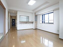 ヴァーグ壱番館 11階3LDKのリビング/ダイニング