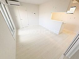 グランメゾン南流山 2階1LDKのリビング/ダイニング