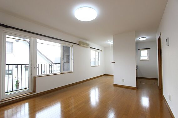 リビング/ダイ...