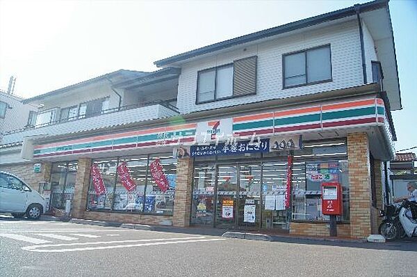 画像24:セブンイレブン 所沢岩崎店 612m