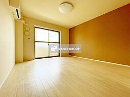 アレッサーノ 2階1Kのリビング/ダイニング