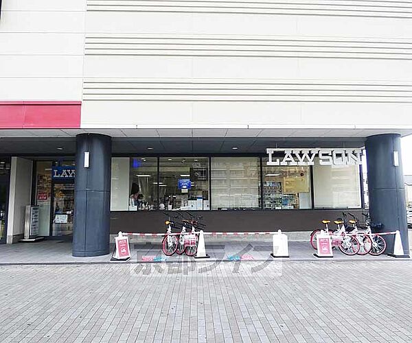 画像14:ローソンＢｉＶｉ京都二条店まで111m 二条駅横の商業施設ＢｉＶｉの中にございます。