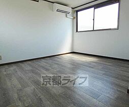 京阪本線 藤森駅 徒歩8分の賃貸マンション 4階ワンルームのリビング/ダイニング