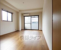 京阪本線 伏見桃山駅 徒歩5分の賃貸マンション 1階1Kのリビング/ダイニング
