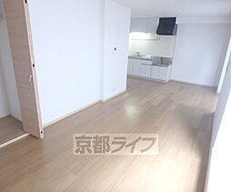 JR東海道・山陽本線 長岡京駅 3.4kmの賃貸マンション 3階2LDKのリビング/ダイニング