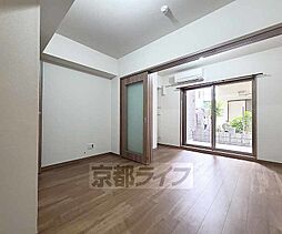 JR山陰本線 円町駅 徒歩11分の賃貸マンション 2階1DKのリビング/ダイニング