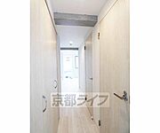 スペースが広い廊下です