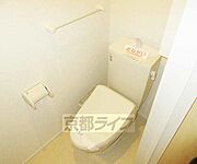 ウォシュレットつきのトイレです