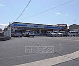 ローソン　山科区役所前店まで49m