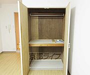 服も掛けられます 使いやすい