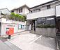 周辺：京都深草大亀谷郵便局まで740m 少し山手の町の郵便局。ガレージございます。