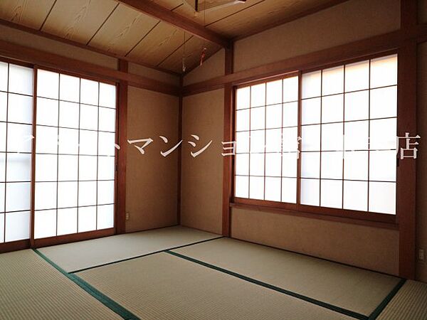 detached 茨城県取手市野々井872-6

地図を見る