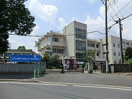 佐倉市立上志津小学校 徒歩16分。 1280m