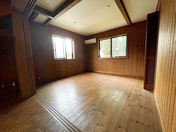 寝室を拡大表示