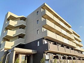 フロレゾン  ｜ 京都府京都市伏見区竹田北三ツ杭町（賃貸マンション1K・1階・28.64㎡） その1