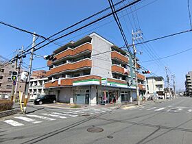 京都府京都市南区久世中久世町１丁目（賃貸マンション1LDK・2階・41.75㎡） その1