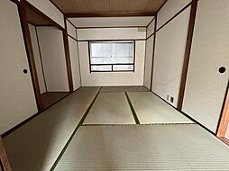 ヴィラ・アサダ 1階2LDKのリビング/ダイニング