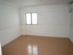 シュシュパルク六条院 3階2SLDKのリビング/ダイニング