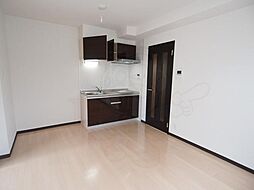 Residence西小路小米町 3階1LDKのリビング/ダイニング