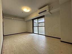 フラッティ千本今出川 107 1階1Kのリビング/ダイニング