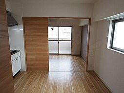 サン・レスポワール十条 2階1DKのリビング/ダイニング