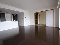 ユニーブル京都紫野 4階4LDKのリビング/ダイニング