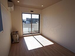 京都地下鉄東西線 太秦天神川駅 徒歩10分の賃貸アパート 1階1Kのリビング/ダイニング