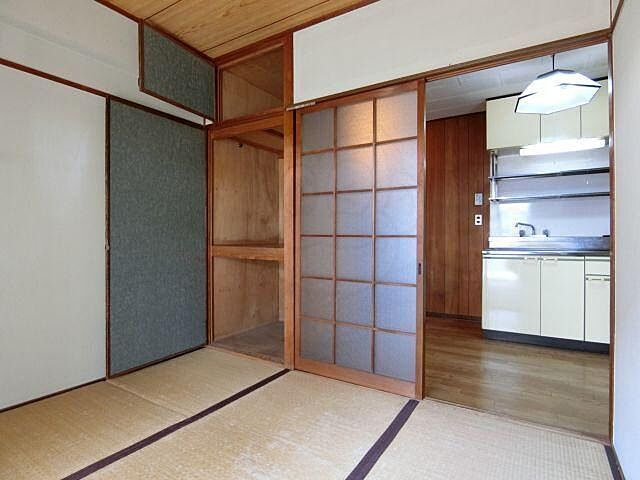 寝室