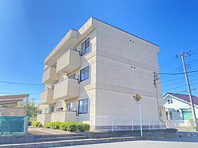 グランソレイユ 101 ｜ 埼玉県入間市大字下藤沢4-19-1（賃貸マンション2LDK・1階・55.83㎡） その1