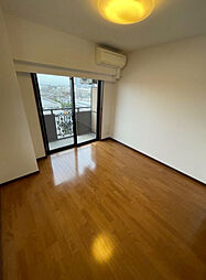 グリフィン・武蔵新城弐番館 2階1Kのリビング/ダイニング