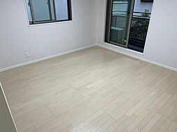 CABIN 1階ワンルームのリビング/ダイニング