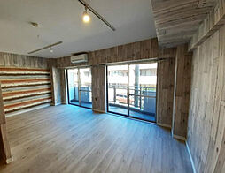 ヴェルドゥミール 2階2LDKのリビング/ダイニング