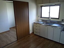 フリーデン若王寺 3階3DKのリビング/ダイニング