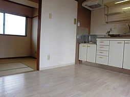 ながすダンダンハウス 5階1DKのリビング/ダイニング