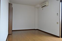 アンプルールフェール椋 213 2階1Kのリビング/ダイニング